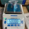High precision scale(0.01g - 2200g)